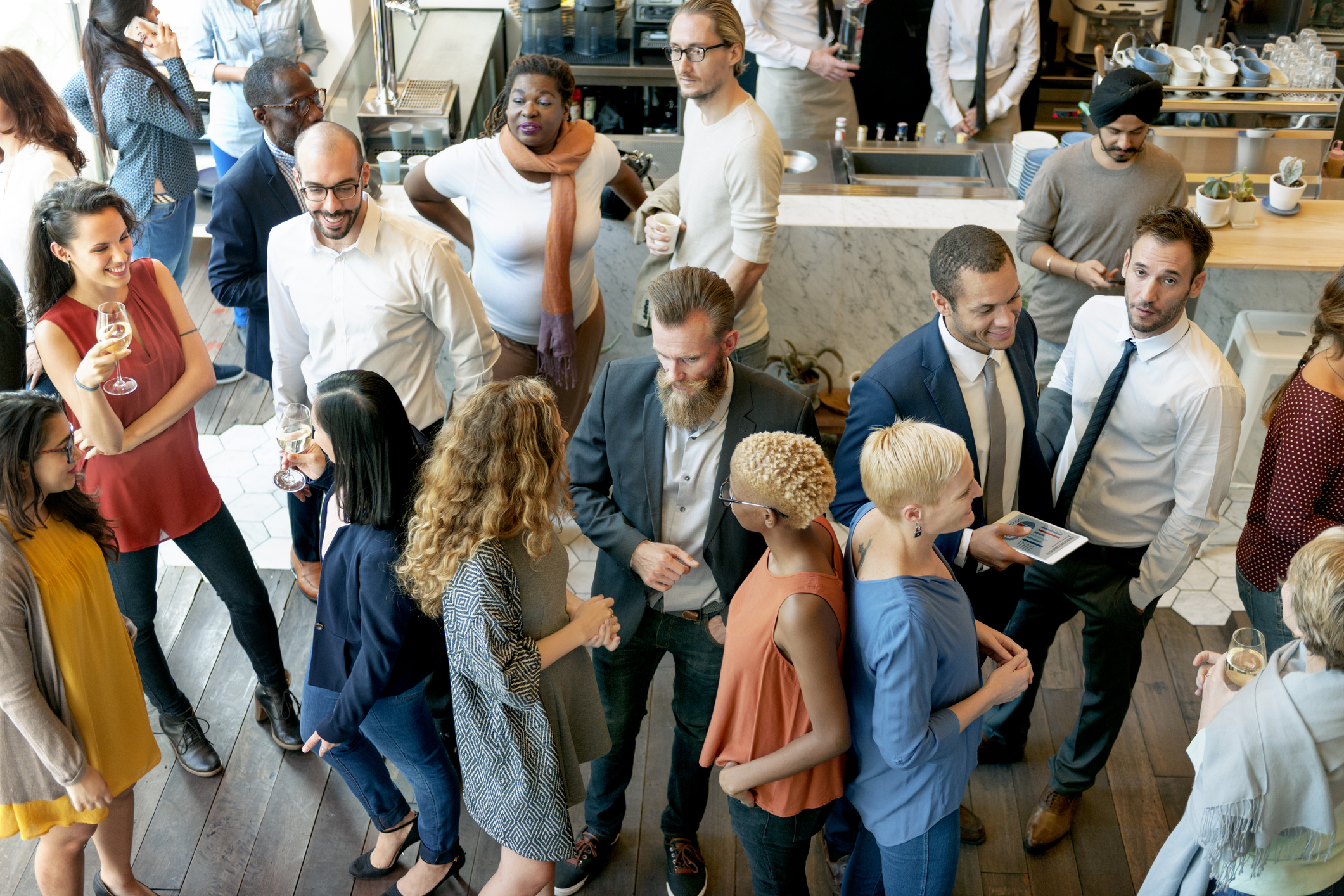 How to Improve Your Communication Skills to Network Effectively
